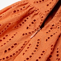 Oem personnalisé Orange une ligne Mini coton rayonne oeillet brodé nœud sangle tenue décontractée pour femmes