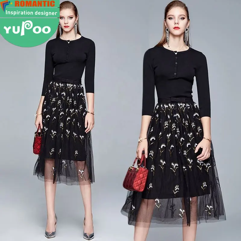 In stock 2024 autumn round neck printing knee-length long-sleeved sweater and embroidery sequin half skirt suit