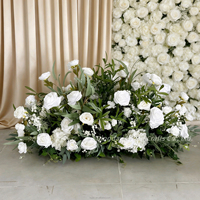Arrangements de fleurs en soie personnalisés pour les allées de mariage, décorations de sol de style moderne pour les événements et les fêtes