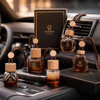 Diffuseur de parfum suspendu pour voiture en verre ambré dégradé de luxe rechargeable avec couvercle en bois naturel – Vente en gros