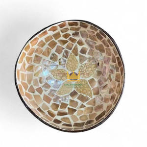 Tazones de Cáscara de Coco Kinghandicraft, Clásicos, Duraderos, Empaquetados en Cartón, Más Vendidos, Ecológicos, Hechos a Mano, con Incrustaciones de Conchas Marinas, Gran Venta - Product Image 3