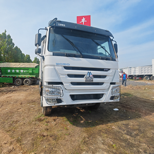 Camion benne d'occasion HOWO 6x4 371HP LHD pour l'exploitation minière de cuivre à courte distance à Kolwezi, RDC Congo - Product Image 2