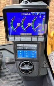 รถขุดไฮดรอลิกแบบตีนตะขาบ Komatsu PC200-8MO มือสองสภาพ 98% รุ่นปี 2023 ชั่วโมงการใช้งานต่ำ เครื่องยนต์ PLC ปั๊ม เกียร์บ็อกซ์ อุปกรณ์ก่อสร้าง - Product Image 4