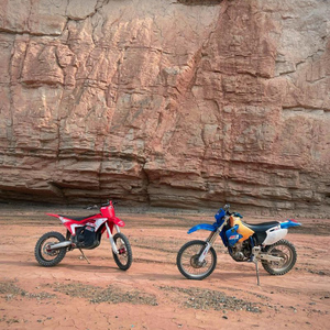 Motocicleta Eléctrica Deportiva de Carreras Arctic Leopard EXE 880, Motocross Eléctrica para Adultos con Velocidad Máxima de 125 km/h - Product Image 4