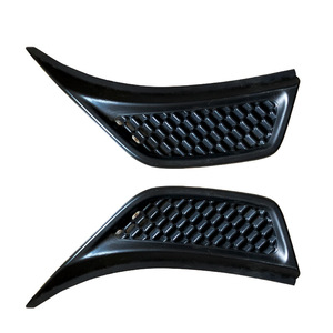 Couvre-aération de pare-chocs avant Jeep Wrangler 68297664AE en plastique noir avec fixation par vis, modèle 2018 - Product Image 2