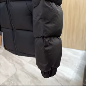 Nuevo Abrigo de Plumón Largo Unisex de Invierno de Alta Gama de Diseñador de Marcas del Norte 2025 - Product Image 2