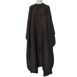 Cape de coiffure en polyester pour barbier, capes et tabliers de coiffeur pour usage en salon - Product Image 4