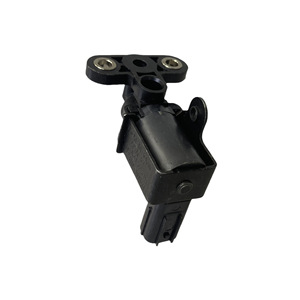 Vanne solénoïde à vide Denso 192000-5011 BPS2 12V fabriquée au Japon pour Toyota Corolla - Product Image 2