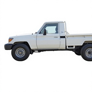 Land Cruiser LC79 Pickup 2022 4.2L 4x4 Diesel Cabina Singola 6 Posti Ruote R18 Aria Condizionata Manuale Guida a Sinistra - Product Image 1