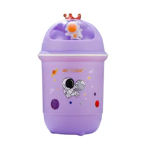 BPA ฟรีสไตล์การ์ตูน Star Sky เครื่องดื่มเด็ก นม น้ําผลไม้ ถ้วยกาแฟเย็น ถ้วยน้ําแก้วพร้อมฝาพลาสติกสําหรับนักเรียน