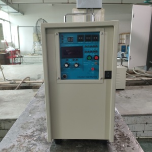 Nouvelle conception, machine de scellage de bouchons de bouteilles à induction intelligente, à économie d'énergie, 15 kW, pour sceller les bouchons en aluminium - Product Image 3