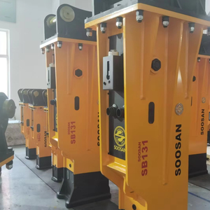 Cincel Hidráulico Soosan SB131 de 165 mm para Excavadora de 35-45 Toneladas, Tipo Caja Silenciosa, Rompedor para Minería con 12 Meses de Garantía - Product Image 1