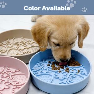 Gamelle anti-glouton pour chien en silicone, motif fleur de fraise, 18 cm, pour enrichissement et distribution de friandises - Product Image 2