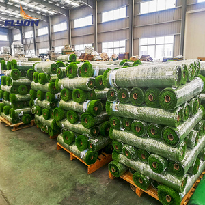 Gazon synthétique de haute qualité 10mm-40mm tapis de gazon artificiel ignifuge imperméable écologique pour jardin de football extérieur intérieur - Product Image 6