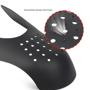 Biểu Tượng Tùy Chỉnh Giá Rẻ Nhựa Đen Trắng Giày Cây Sneaker Nhăn Bảo Vệ Chống Nhăn Giày Nhăn Bảo Vệ Cho Sneakers - Product Image 5