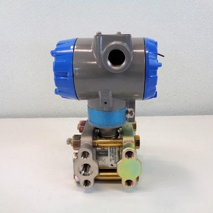 Transmetteurs de jauge à double tête SmartLine STG700 STG730 à prix d'usine abordable, installés dans des environnements dangereux - Product Image 2