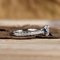Bague de fiançailles en or massif 14K/18K avec diamant de laboratoire CVD/HPHT certifié IGI, taille marquise 0,5-3 carats, monture pavée East West Solitaire