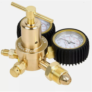 Régulateur d'azote, pression de sortie 0-800 PSI, matériau en laiton, filetage d'entrée CGA580, vanne de réduction de pression N2. - Product Image 3