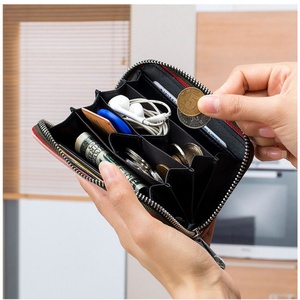 Portefeuille en cuir de luxe pour femmes, de haute qualité, à la mode, en PU véritable avec fermeture à glissière et motif bonbon, compatible RFID - Product Image 5
