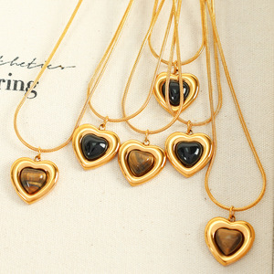 Conjunto de joyería de piedra natural con forma de corazón para mujer, con engaste de bisel, para uso diario, collar de clavícula, pendientes, tono dorado - Product Image 2