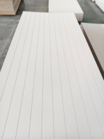 Papan MDF T&G V Groove Putih Primer 4x8 Tahan Air untuk Pelapis Dinding Interior