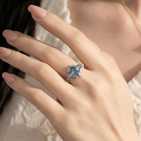 Bague de cocktail élégante vintage en alliage de zircon bleu pour femme, bijoux de mode en gros Novito