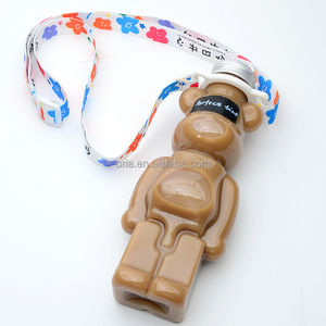 Bouteille PET Gloomy Bear pour boissons froides avec bouchon en aluminium 250ml 350ml 500ml Contenant alimentaire en plastique pour jus avec sangle de transport facile - Product Image 4