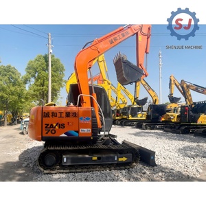 Excavatrice Hitachi ZX70 d'occasion de haute qualité, 7 tonnes, avec boîte de vitesses, pompe et roulement – Bon état du moteur, livraison gratuite, rapport inclus - Product Image 1