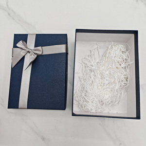 Thanh lịch đơn giản ren bướm tôn tạo bầu trời đêm lưu trữ tái chế Hộp quà tặng giấy cho ngày Valentine & ngày của mẹ - Product Image 3