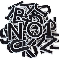 Patchs en tissu brodés lettres et chiffres anglais colorés, best-sellers transfrontaliers, pour vêtements, chaussures, sacs, chapeaux et accessoires