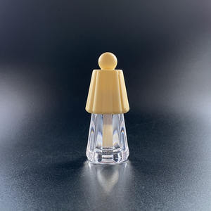 Personalizado nuevo lindo pequeño pastel brillo de labios Esencia de labios 5ml paquete de plástico tubo pudín gelatina aceite de labios - Product Image 6