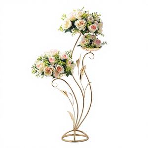 ขาตั้งดอกไม้เหล็กสีทองสำหรับงานแต่งงาน งานเลี้ยง เป็นมิตรกับสิ่งแวดล้อม ปรับแต่งสีได้ตามต้องการ - Product Image 1