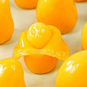 Venta directa de fábrica, certificación <span class=keywords><strong>Halal</strong></span>/kosher, caramelos suaves de gelatina pelada con mango 4D - Product Image 6