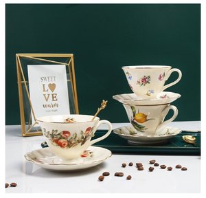 Service à thé et café en céramique à motif citron européen, avec tasses, soucoupes et pot, pour la maison et le thé de l'après-midi, style français, design frais et personnalisé - Product Image 6