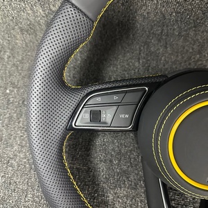 <span class=keywords><strong>Volant</strong></span> en cuir perforé personnalisé avec bande jaune <span class=keywords><strong>S</strong></span> <span class=keywords><strong>Line</strong></span> pour <span class=keywords><strong>Audi</strong></span>, modèles anciens et nouveaux A8 A1 RS5 A3 <span class=keywords><strong>TT</strong></span> A7 Q7 Q5 RS4 - Product Image 3