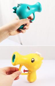 Pistola de Agua Pequeña de Dibujos Animados, Mini Pistola de Agua de Juguete para Niños, Pistola de Agua para Baño de Bebés, Juego al Aire Libre - Product Image 6