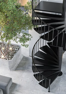 <span class=keywords><strong>Escalier</strong></span> en colimaçon en bois de chêne massif pour les designs de <span class=keywords><strong>bibliothèque</strong></span> traditionnels, les intérieurs de cabanes confortables et les ambiances rustiques pour les lofts modernes - Product Image 6