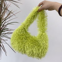 Sac à bandoulière en fausse fourrure pelucheuse, couleur bonbon, sac à main doux d'hiver, sac fourre-tout mignon pour un usage quotidien