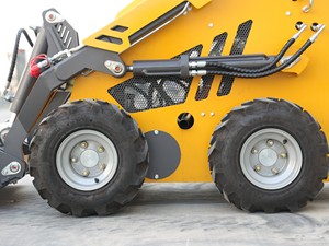 Productos Más Vendidos a Nivel Mundial, Mini Carretilla Telescópica de 4 Ruedas Totalmente Hidráulica para Trabajos de Manipulación de Materiales Diarios en Agricultura, Granjas y Jardines - Product Image 6