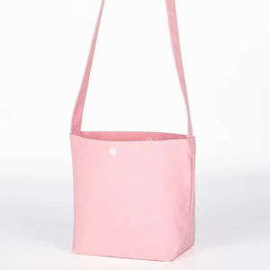 Bolsa de Lona de Algodón Reciclable Personalizada con Logotipo Serigrafiado, Color Natural, Reutilizable, con Asa Plegable de Tela No Tejida - Product Image 1