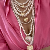 Collier de luxe robuste en perles baroques multirangs avec pendentif cœur pour femme, ras-de-cou imposant en perles irrégulières, cadeau de mariage