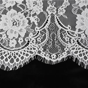 Tessuto di <span class=keywords><strong>pizzo</strong></span> Chantilly <span class=keywords><strong>francese</strong></span> con ricamo in Nylon bianco 75Cm <span class=keywords><strong>per</strong></span> tenda - Product Image 2