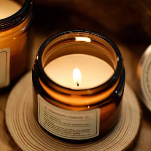 Bougie de luxe en cire de soja 100% biologique et écologique dans un bocal en verre, populaire, avec huile essentielle d'ambre pour la Saint-Valentin - Product Image 3