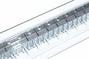 <span class=keywords><strong>RJP63K2</strong></span>ทรานซิสเตอร์ <span class=keywords><strong>RJP63K2</strong></span> TO263ทรานซิสเตอร์มอสเฟทของแท้ <span class=keywords><strong>RJP63K2</strong></span>พลาสมาเหลวคริสตัล - Product Image 6