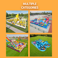 Parcs gonflables commerciaux à grande échelle avec parcours d'obstacles thématiques et toboggans aquatiques pour parcs d'attractions et familles