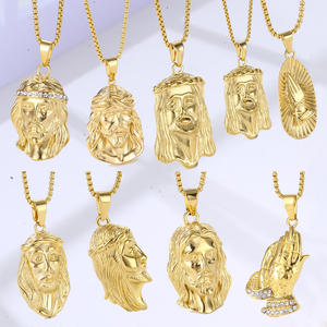 Collar Cristiano con Rostro de Jesucristo Chapado en Oro de 18k, Medallón de Acero Inoxidable con Imagen de Jesucristo, Joyería con Cabeza de Jesús - Product Image 4