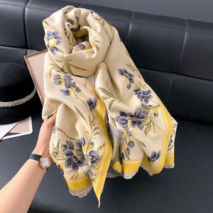 Nouveauté 2024 Mode d'hiver Écharpes et châles longs en rayonne chauds 190*65cm Comme cadeau de Noël pour les personnes âgées et les mères YHK0048 - Product Image 1