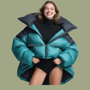 Piumino da <span class=keywords><strong>Donna</strong></span> ODM 90% Piuma d'Oca Bianca, Giacca Invernale Corta Imbottita <span class=keywords><strong>Oversize</strong></span> con Collo Grande, Grigio Antracite, Personalizzabile OEM - Product Image 4