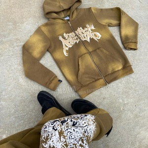Conjunto de Sudadera con Capucha y Cremallera Personalizada con Logo, Estilo Urbano, y Pantalones Acampanados Vintage con Lavado Ácido - Product Image 5
