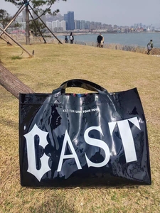 Sac à main en TPU imprimé sur toute la page avec logo personnalisé réutilisable 38*35*10cm Sac pour femmes - Product Image 5
